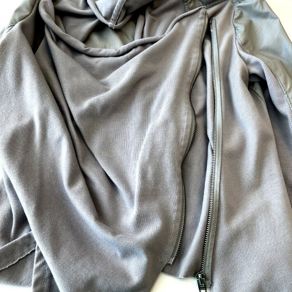 Blank NYC Womens Gray Asymmetrical Full Zip Drape Moto Jacket Faux Leather Small - Picture 15 of 16